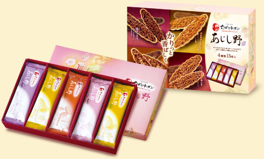 四味船形果仁餅幹菖蒲